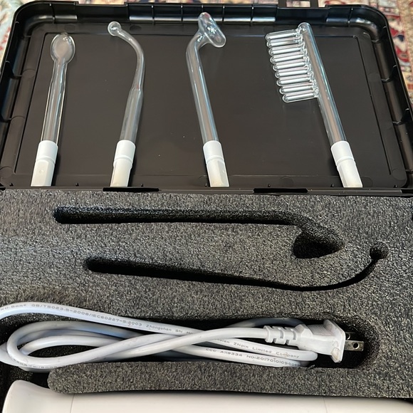 High Frequency Facial Machine - High Frequency Facial Wand, Device for Skin Care - Picture 8 of 9